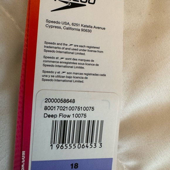 Speedo Vanquisher Size 18 - Picture 3 of 4